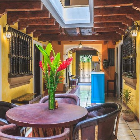 Hotel Casa Santa Lucia Antigua Екстериор снимка