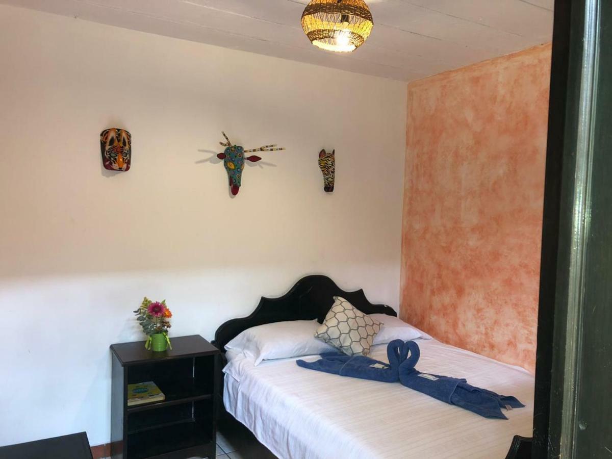 Hotel Casa Santa Lucia Antigua Екстериор снимка