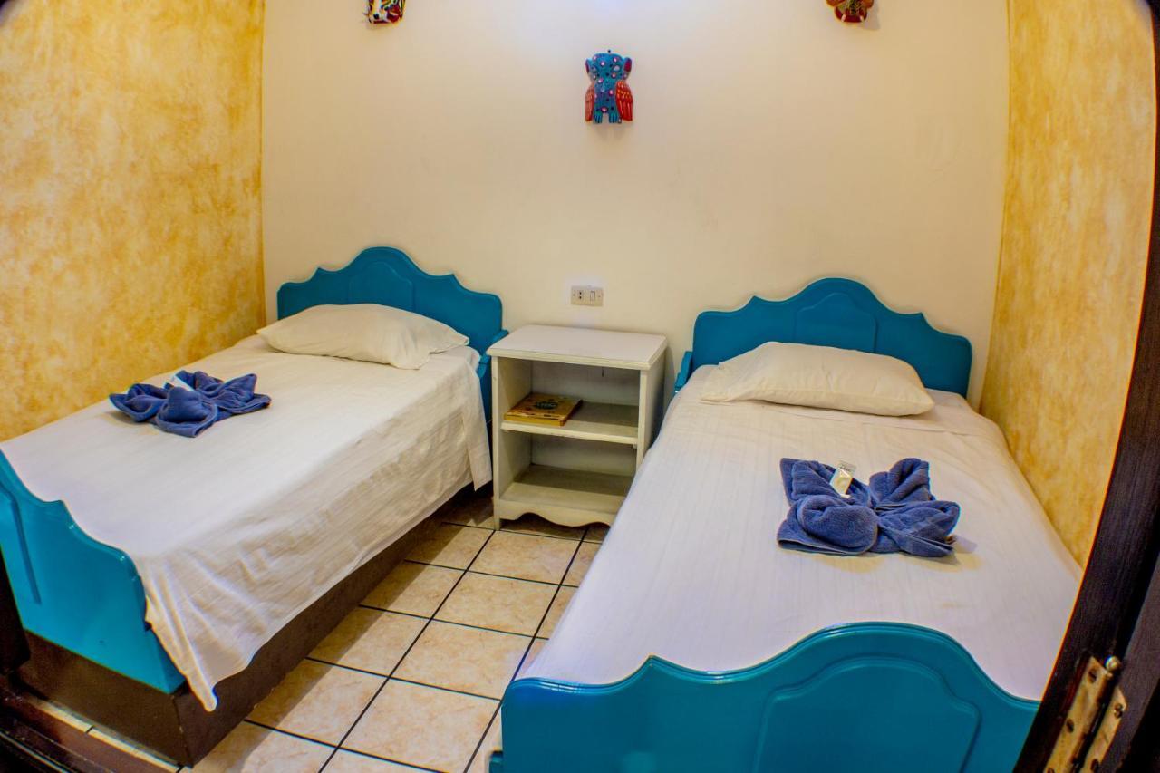 Hotel Casa Santa Lucia Antigua Екстериор снимка