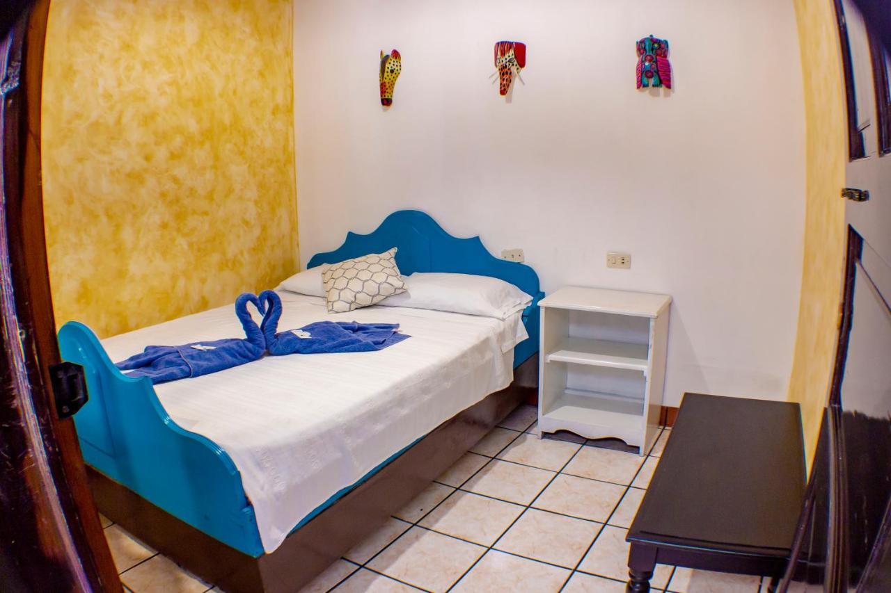Hotel Casa Santa Lucia Antigua Екстериор снимка